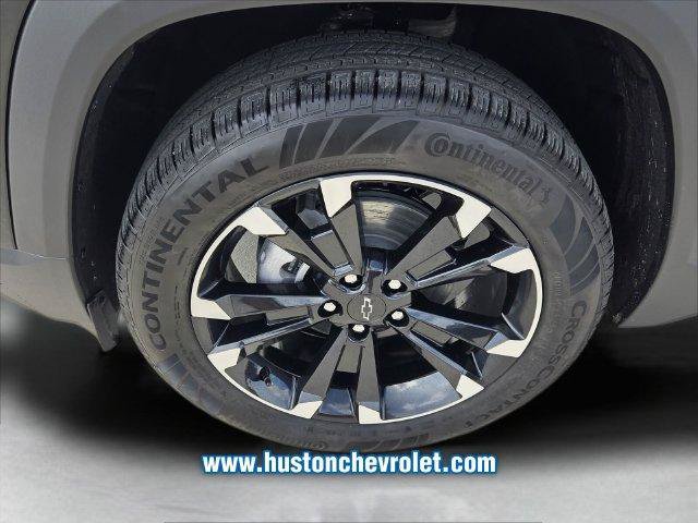 New 2027 Chevrolet Equinox RS w/ Safety and Technology Package FWD image 9