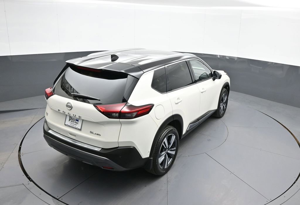 Used 2023 Nissan Rogue SL w/ SL Premium Package image 38