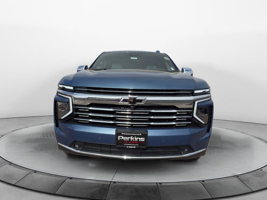 New 2026 Chevrolet Suburban Premier image 2