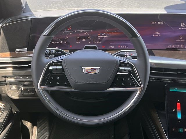 New 2026 Cadillac Escalade ESV Platinum Sport w/ LPO, ONYX Package AWD/4WD image 11