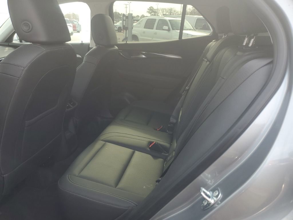 Used 2025 Buick Envision Preferred image 11