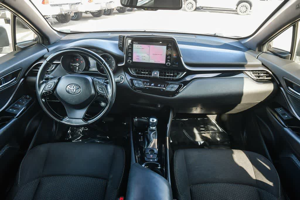 Used 2019 Toyota C-HR XLE FWD image 15