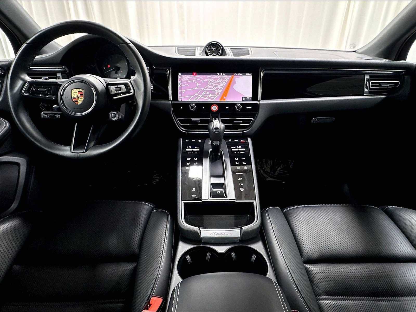Used 2026 Porsche Macan S AWD/4WD image 17