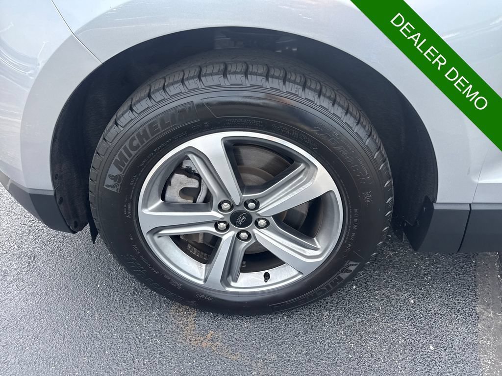 Used 2023 Ford Edge SEL AWD/4WD image 18