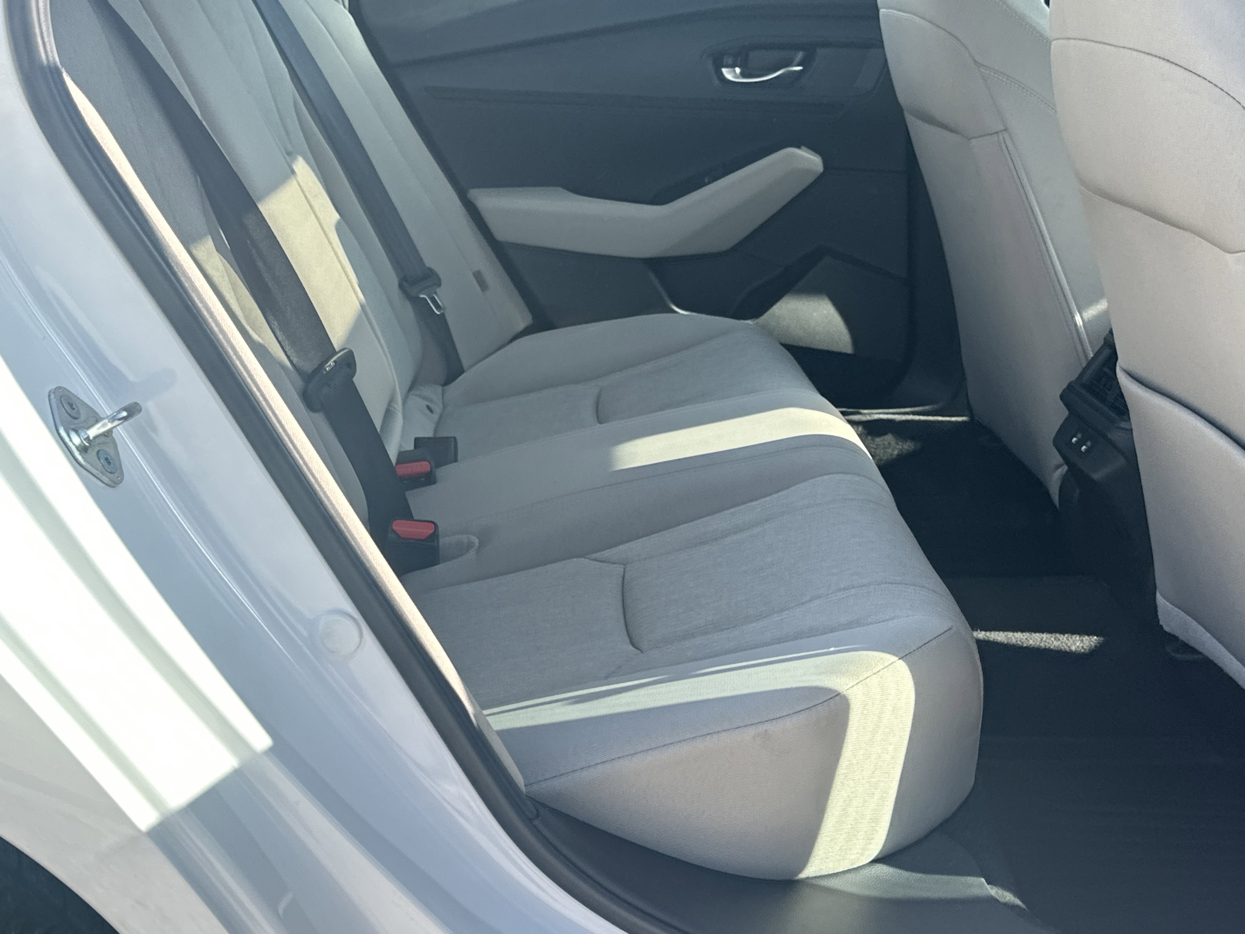 Used 2025 Honda Accord SE image 15