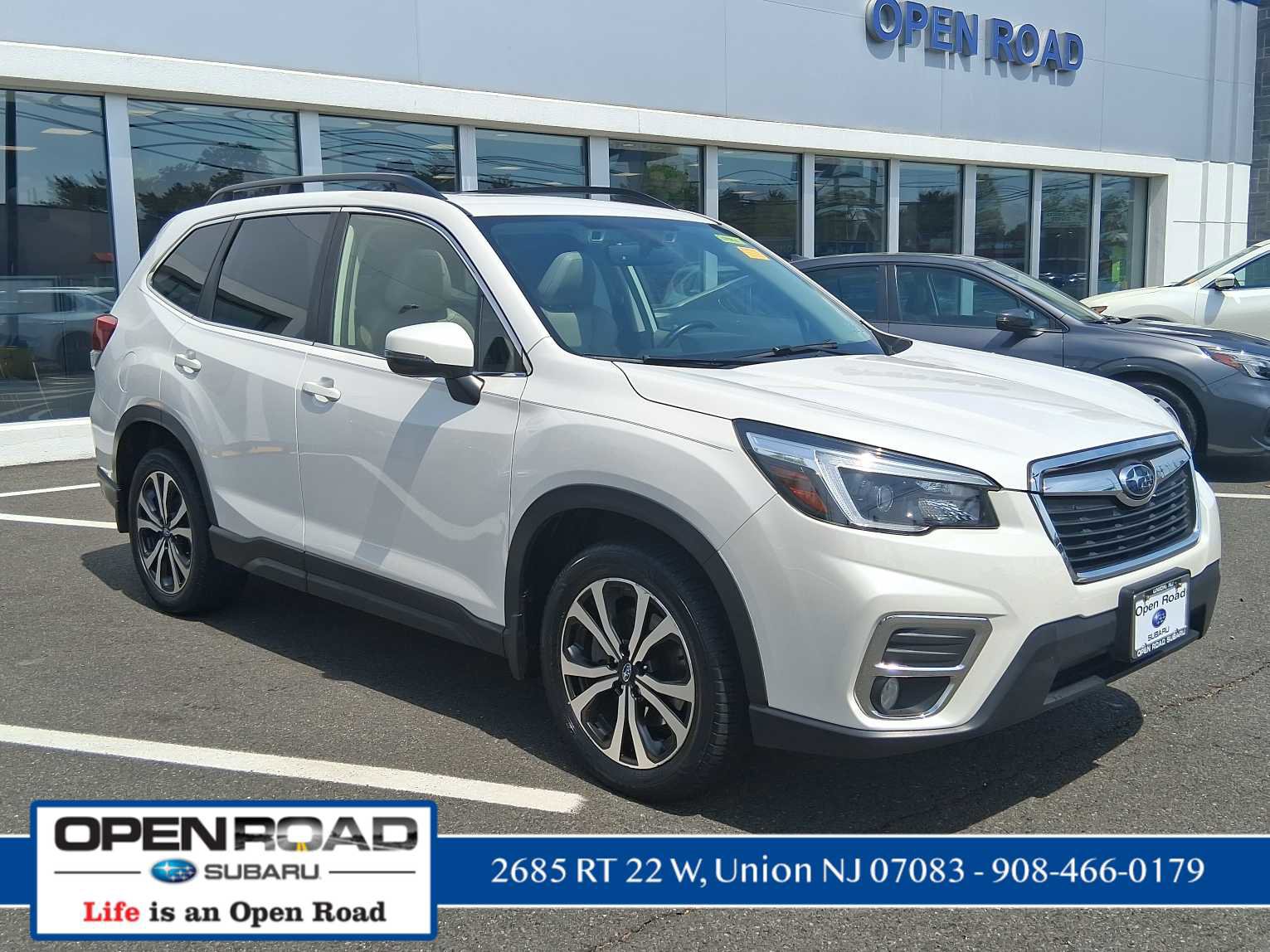 Used 2021 Subaru Forester Limited AWD/4WD image 1