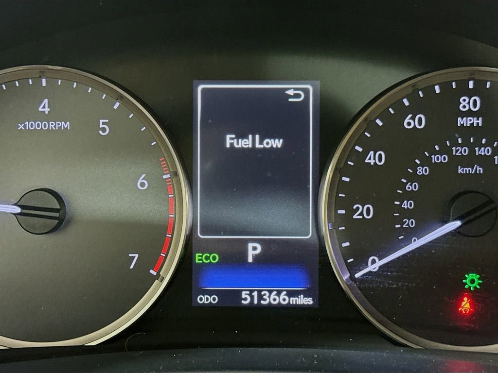 Used 2019 Lexus IS 300 AWD image 12