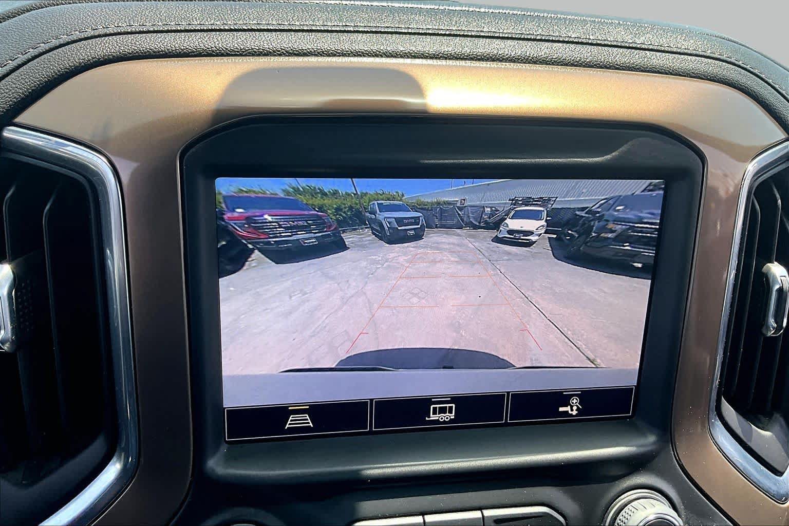 Used 2022 Chevrolet Silverado 1500 High Country AWD/4WD image 27