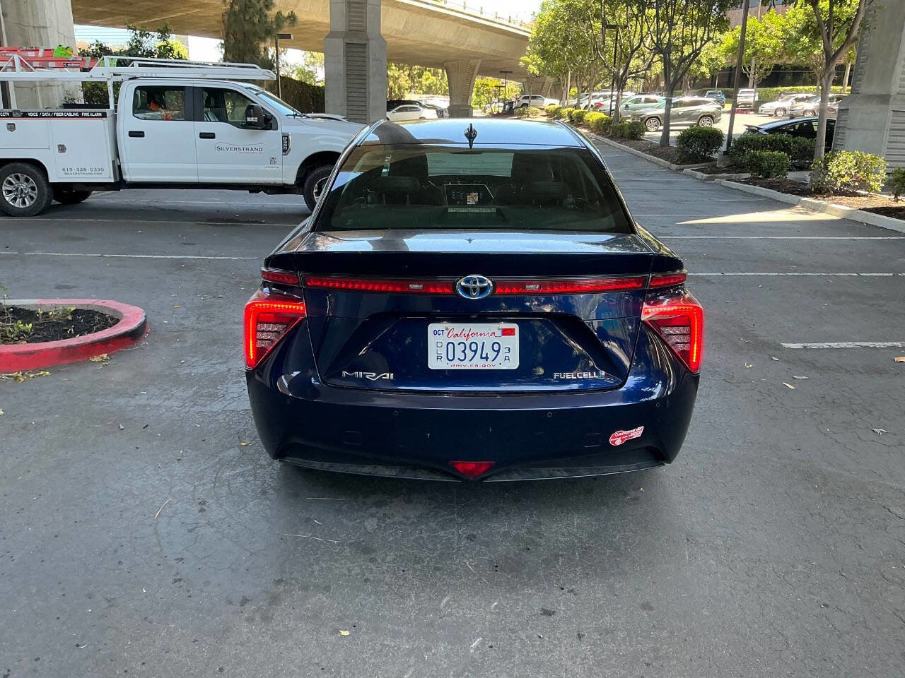 Used 2017 Toyota Mirai FWD image 4