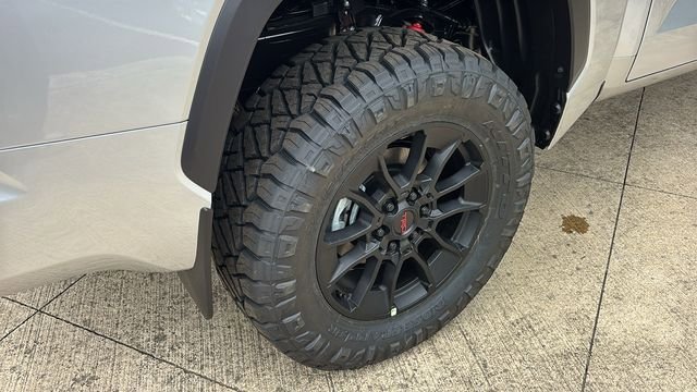 New 2026 Toyota Tundra Limited w/ TRD Off-Road Package AWD/4WD image 39