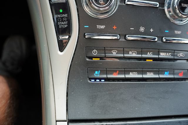 Used 2020 Lincoln Nautilus Reserve w/ Equipment Group 201A AWD/4WD image 8