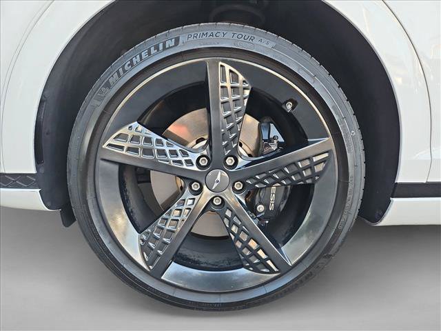 Used 2022 Genesis GV70 3.5T Sport w/ Sport Prestige Package AWD/4WD image 24