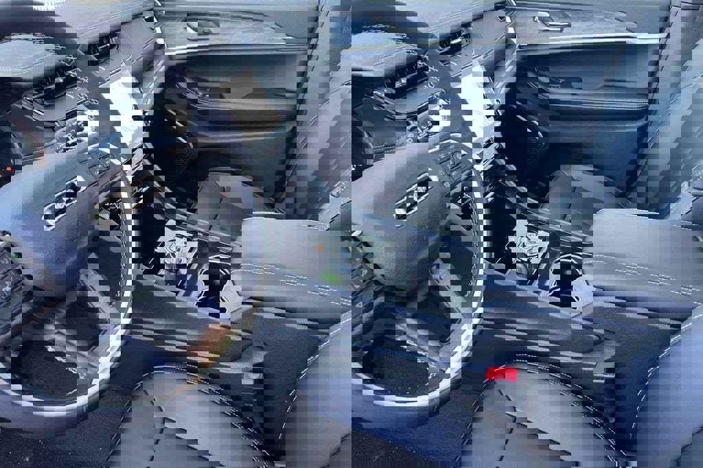 New 2026 Jeep Grand Cherokee Limited image 10