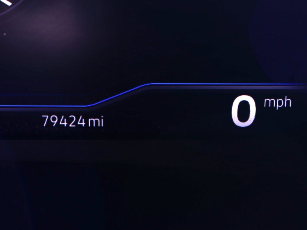 Used 2020 Volkswagen Atlas Cross Sport SEL image 14