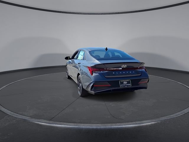 New 2026 Hyundai Elantra SEL Sport Premium FWD image 7
