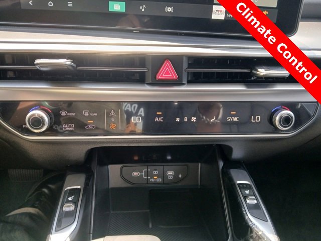New 2025 Kia Sorento S w/ Panoramic Sunroof Package image 28