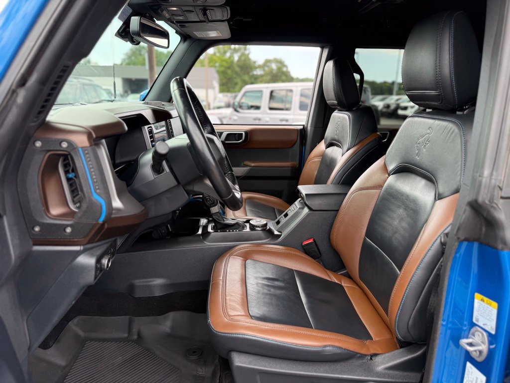 Certified 2023 Ford Bronco Outer Banks w/ Sasquatch Package AWD/4WD image 12