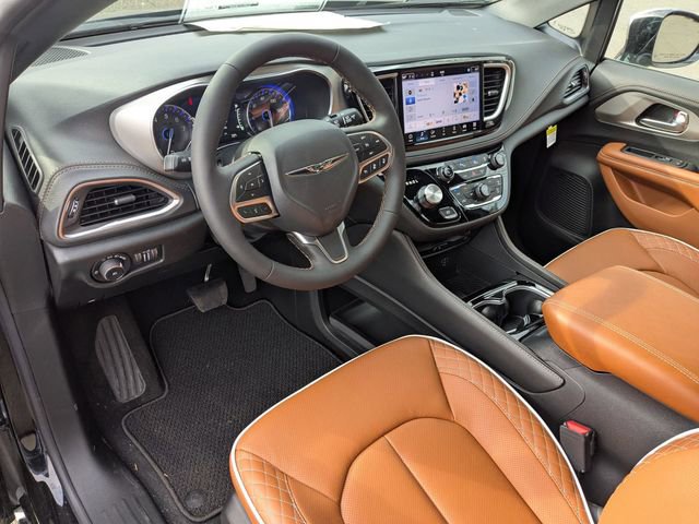 New 2026 Chrysler Pacifica Pinnacle image 12