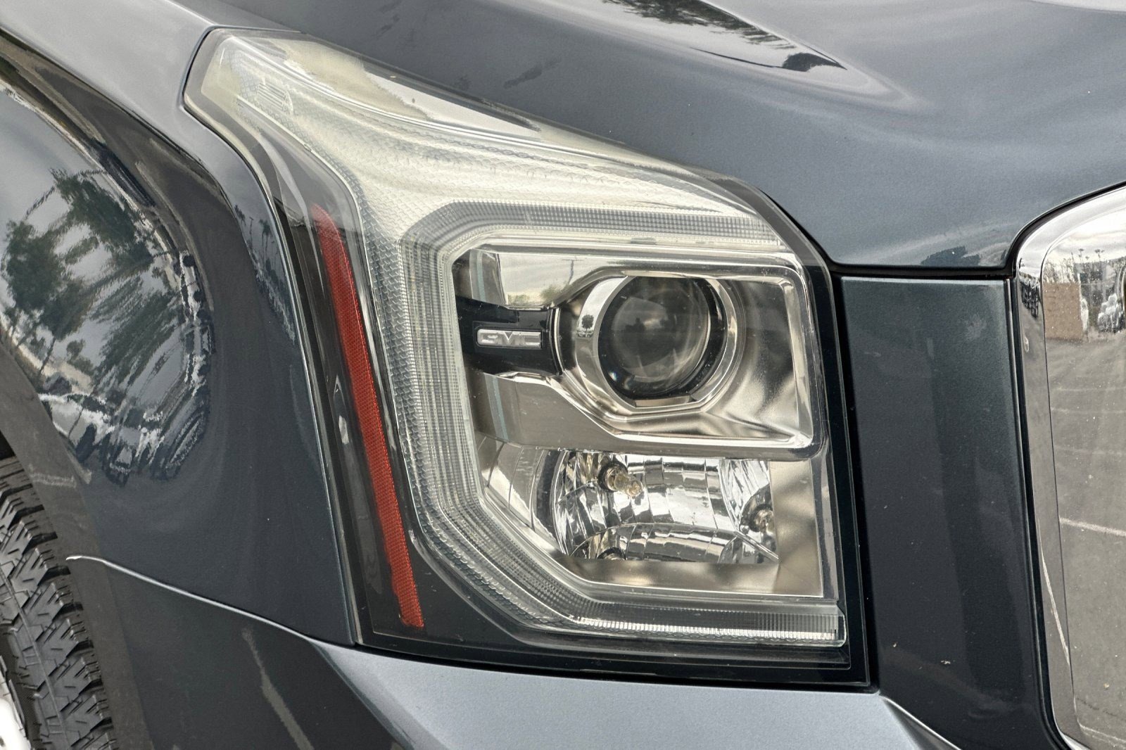 Used 2019 GMC Yukon SLE w/ Convenience Package image 10