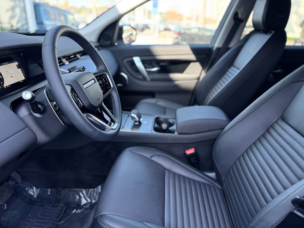 Used 2024 Land Rover Discovery Sport S image 14