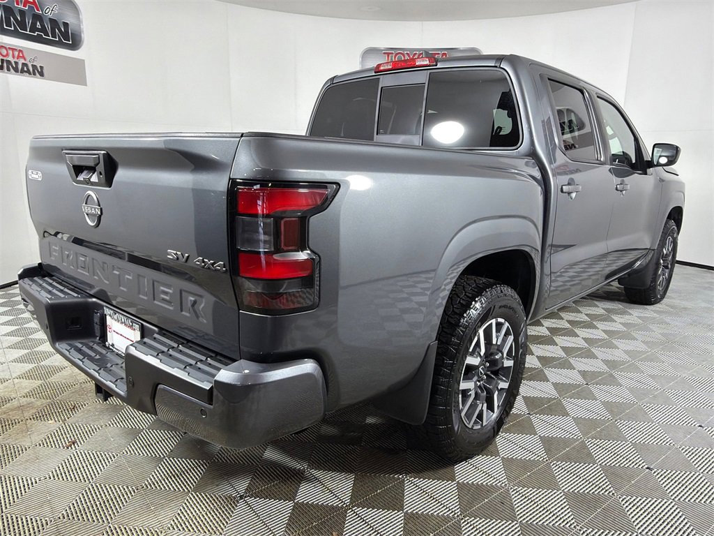 Used 2022 Nissan Frontier SV w/ SV Premium Package image 4