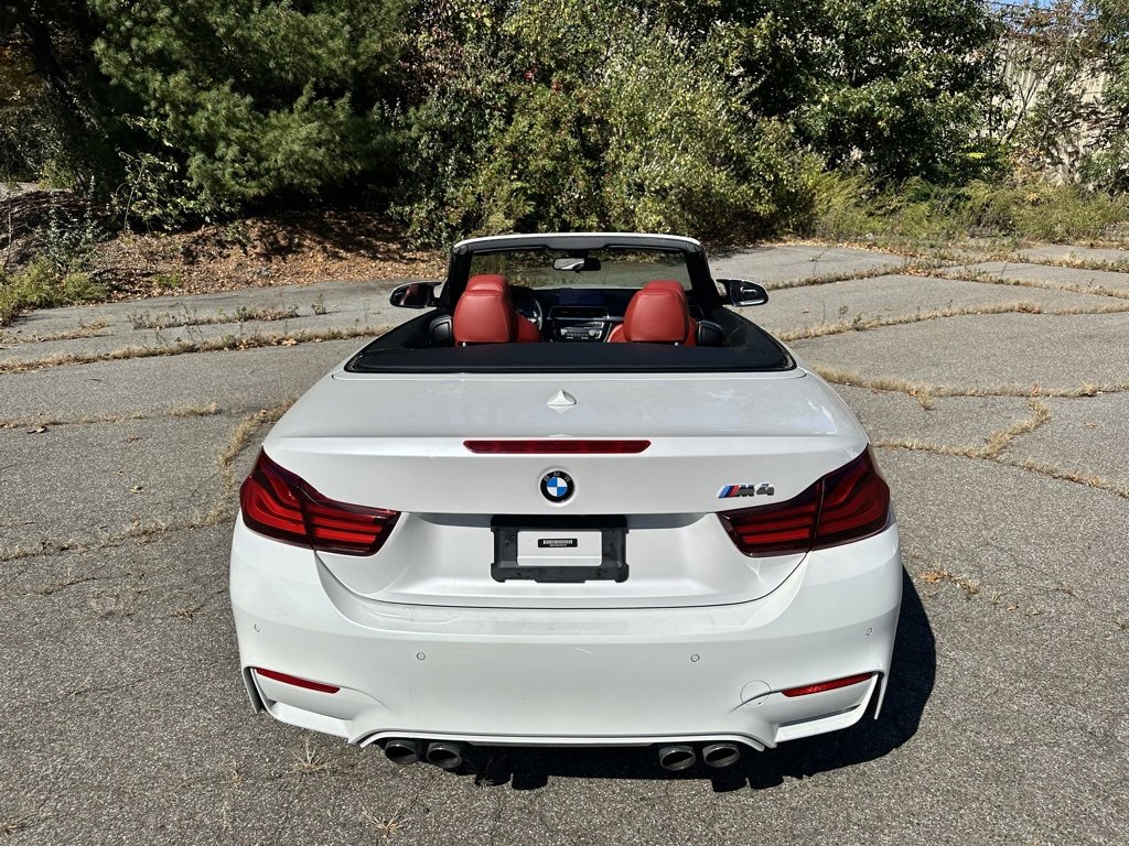 Used 2020 BMW M4 Convertible image 34