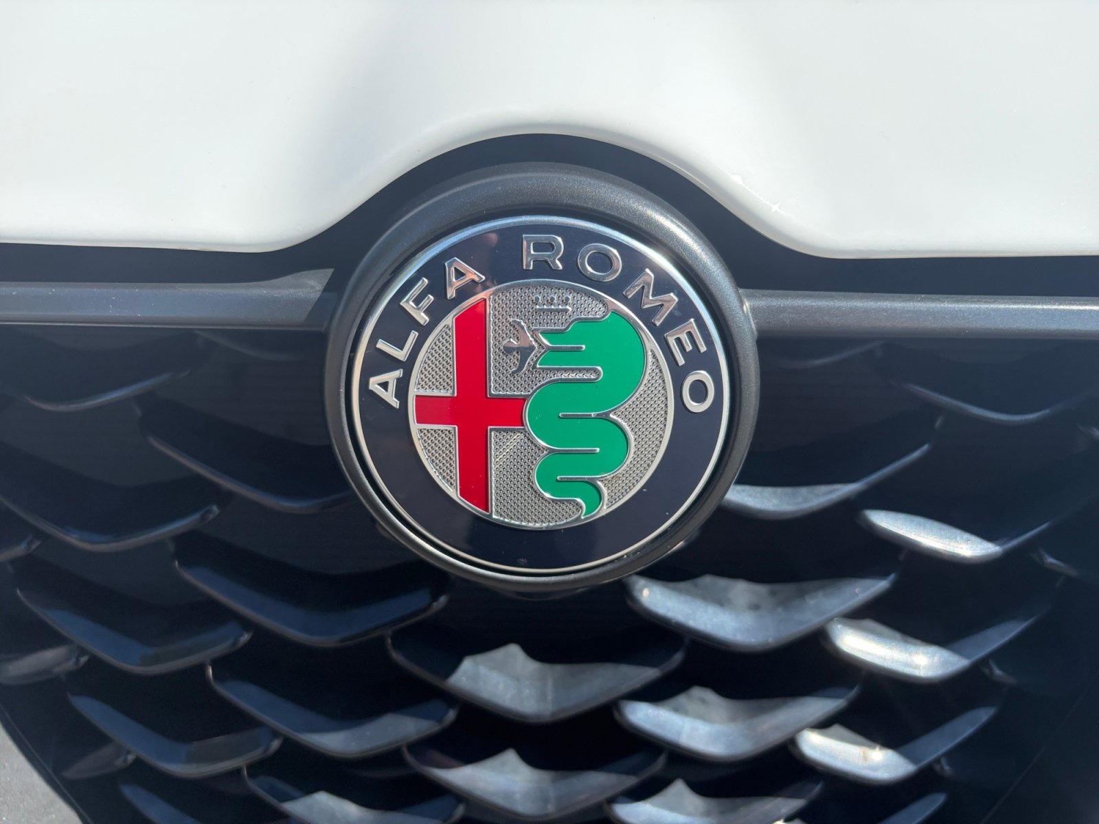 Used 2024 Alfa Romeo Tonale Veloce AWD/4WD image 23