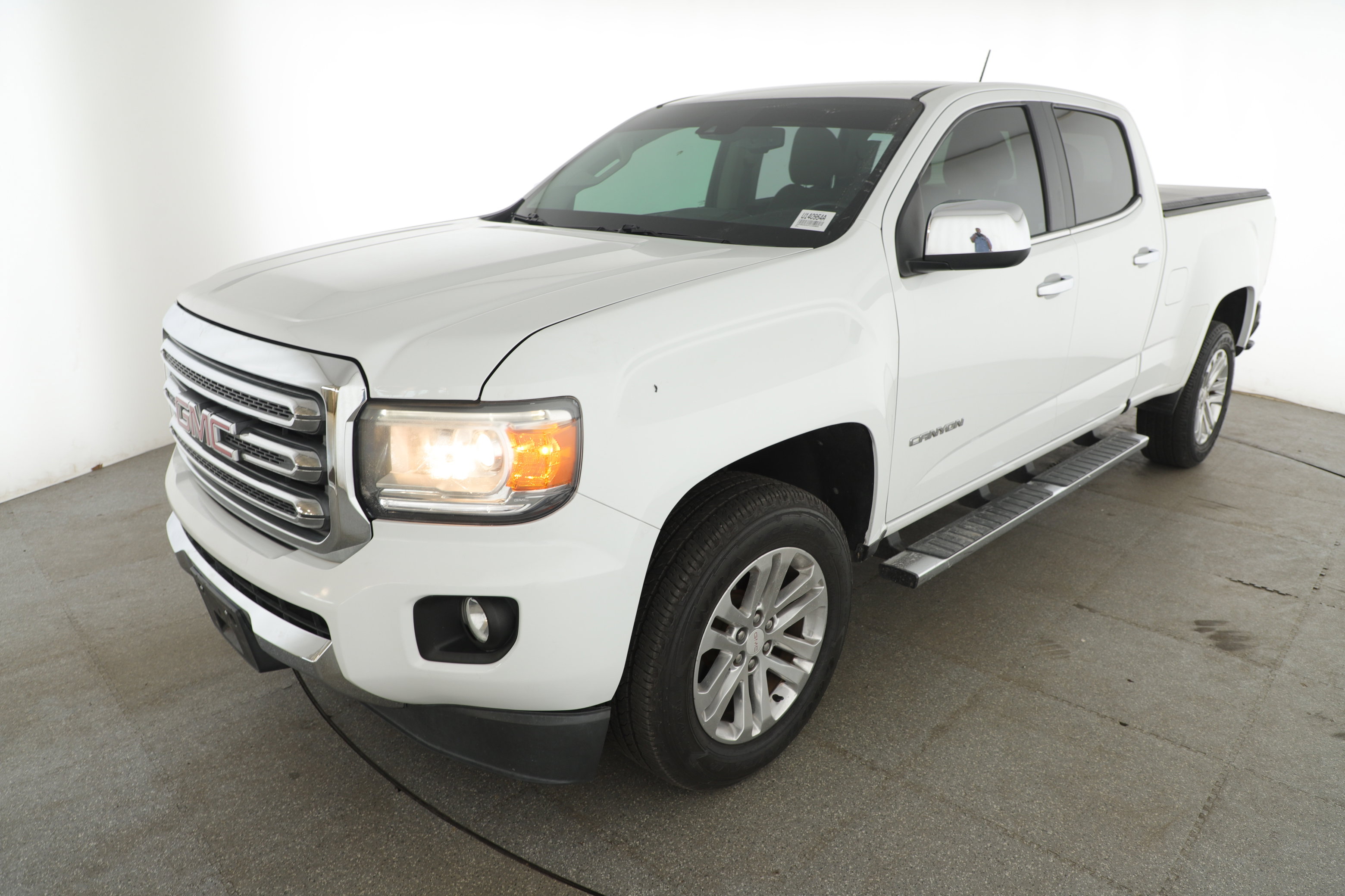 Used 2015 GMC Canyon SLT w/ Driver Alert Package RWD image 9