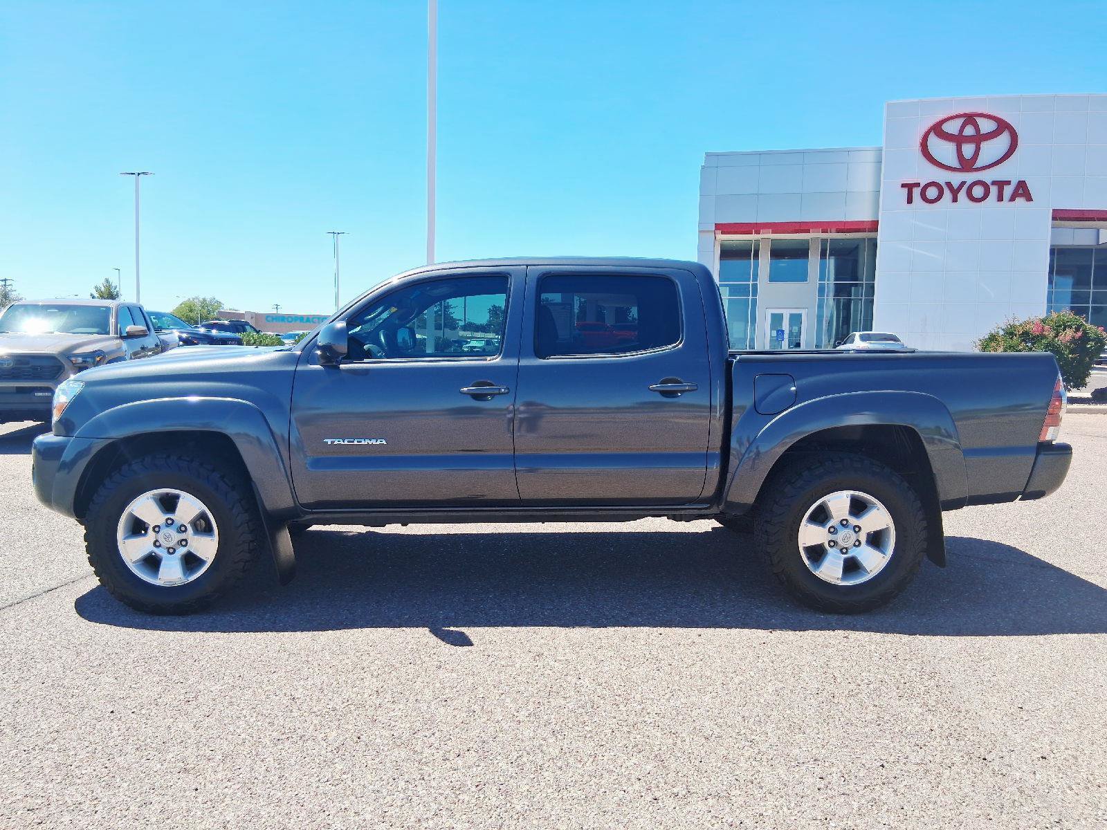 Used 2009 Toyota Tacoma PreRunner RWD image 3