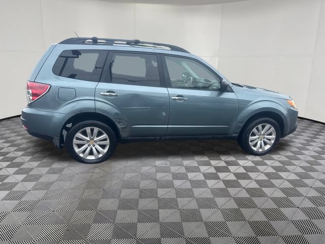 Used 2012 Subaru Forester 2.5X Premium w/ All-Weather Pkg AWD/4WD image 6
