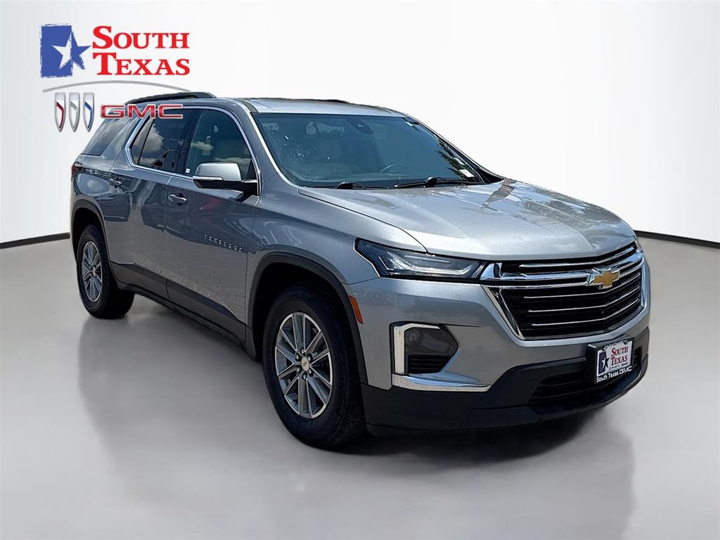 Used 2023 Chevrolet Traverse LT