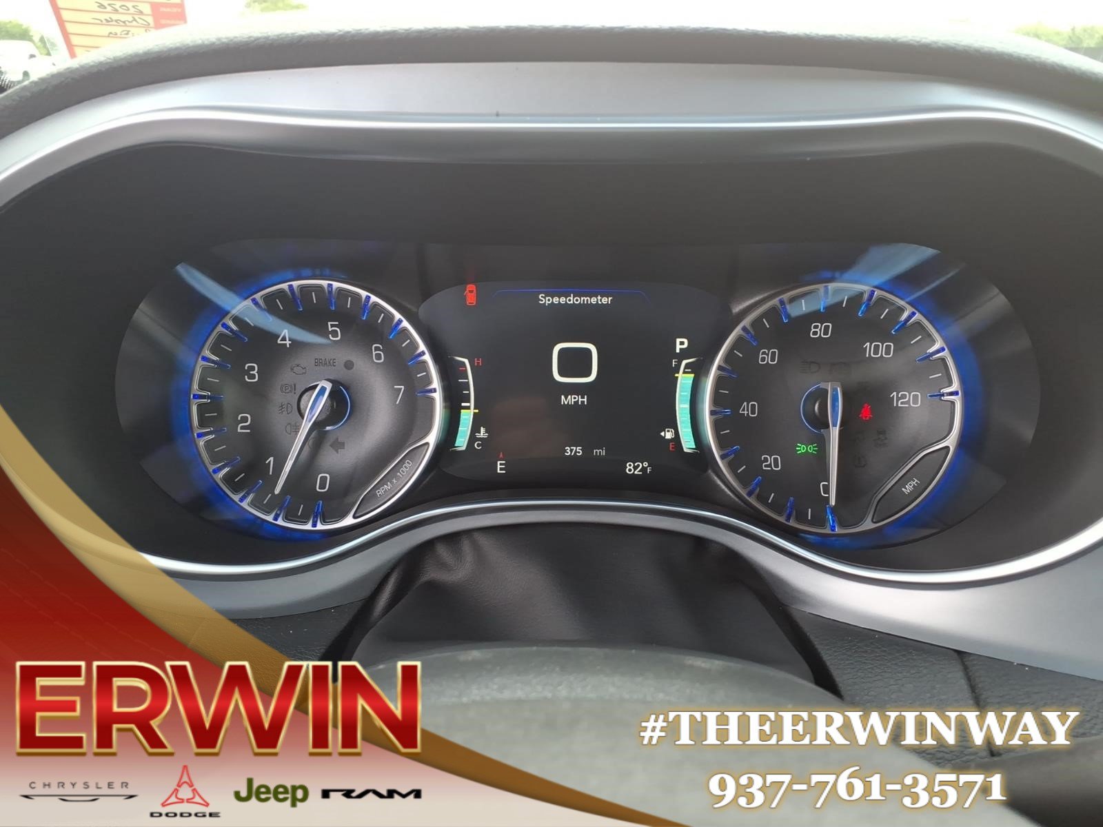 Used 2026 Chrysler Pacifica Limited w/ S Appearance Package FWD image 16
