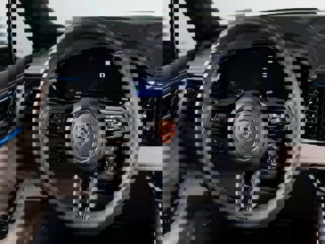 New 2026 Porsche Macan 4 Electric image 15