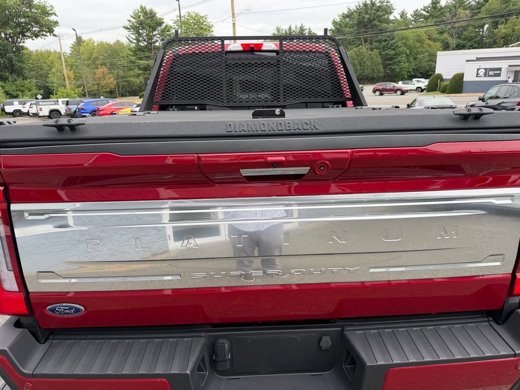 Used 2024 Ford F350 Platinum w/ Tremor Off-Road Package AWD/4WD image 19