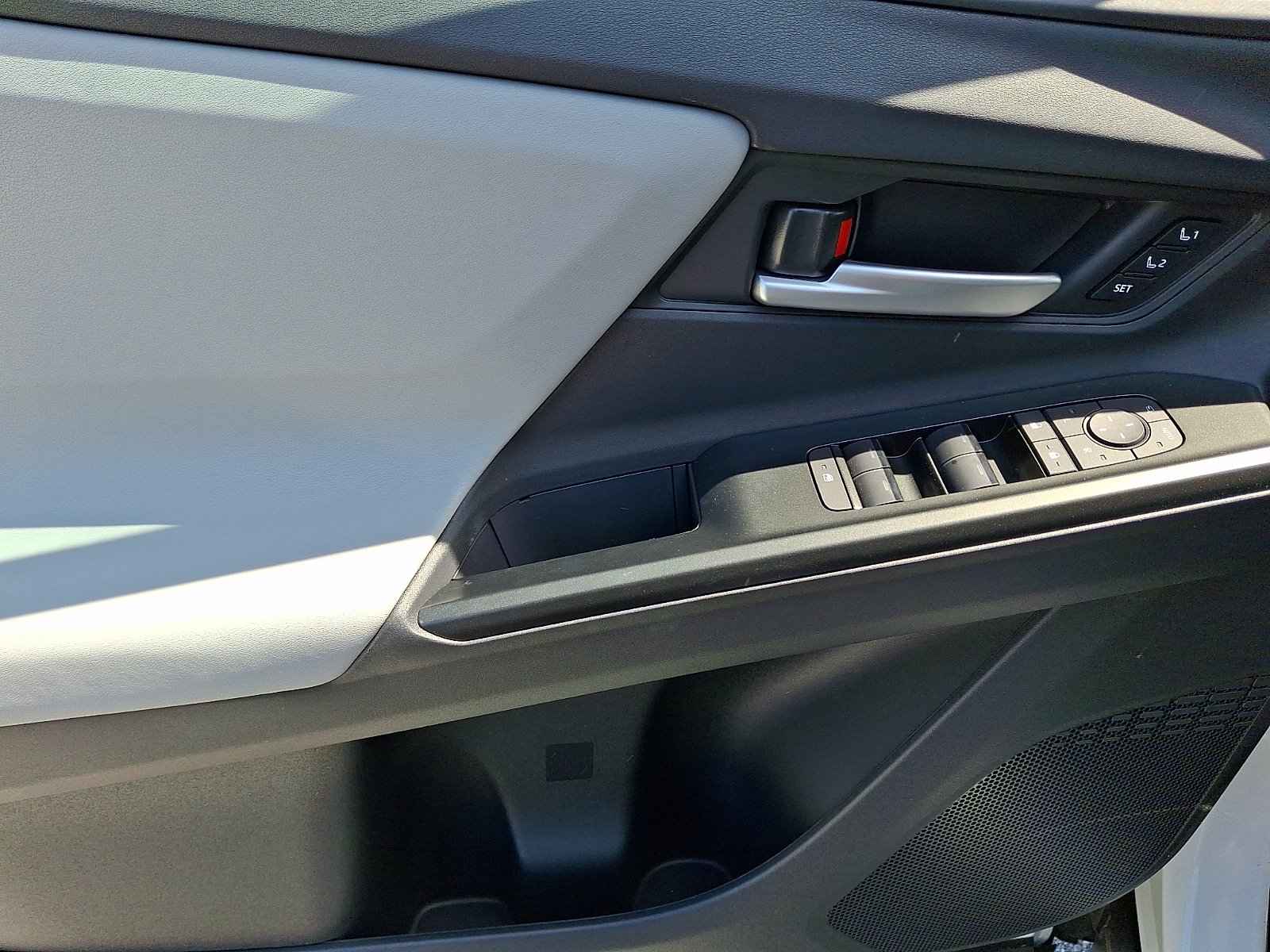New 2026 Subaru Uncharted AWD image 8