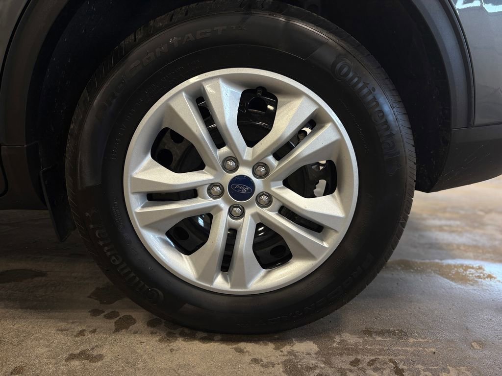 Used 2022 Ford Escape S image 32