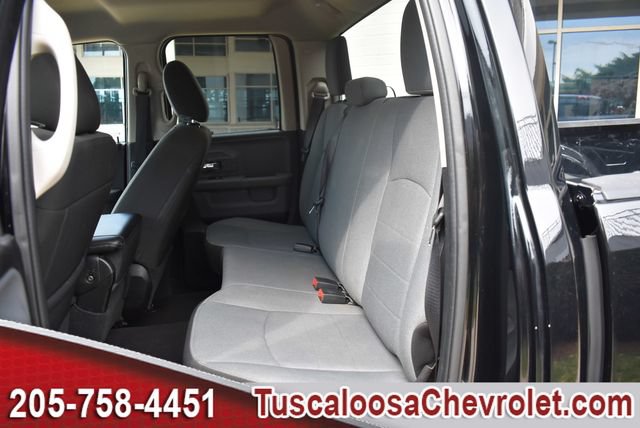 Used 2024 RAM 1500 Classic SLT AWD/4WD image 19