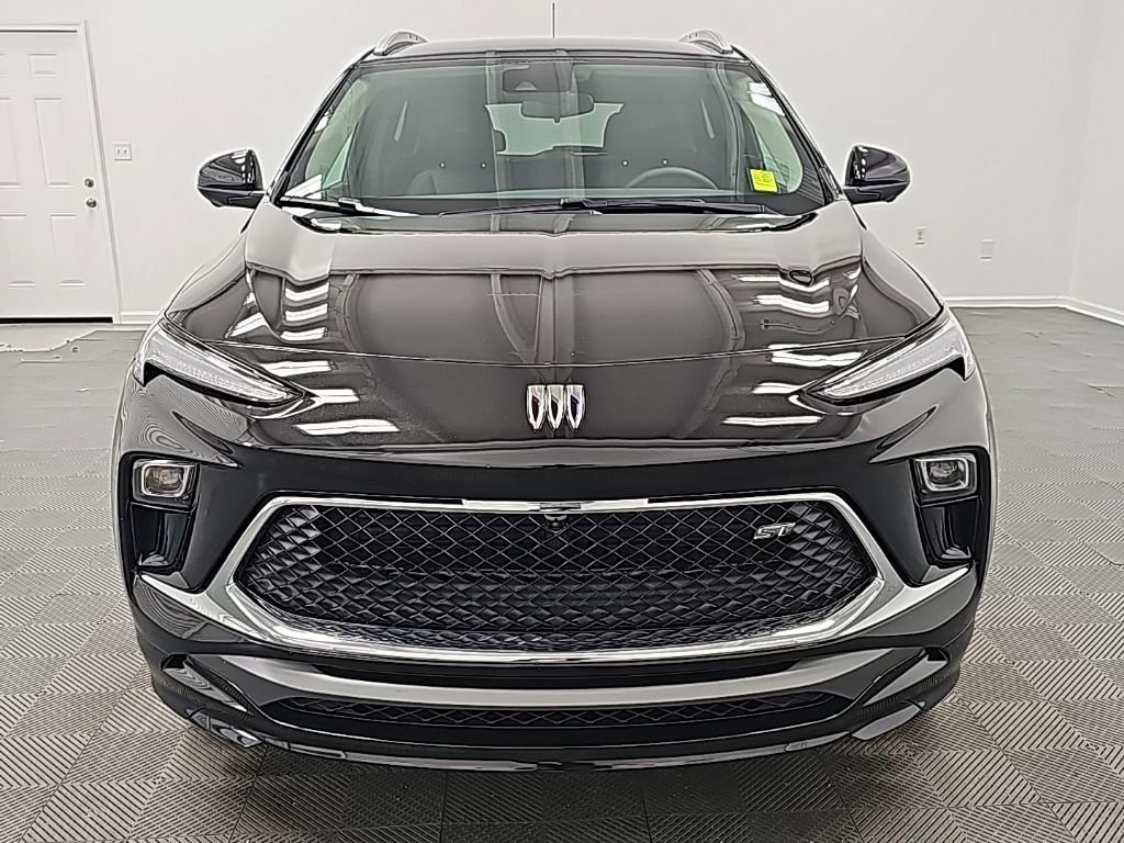 New 2026 Buick Encore GX Sport Touring w/ Advanced Technology Package image 3