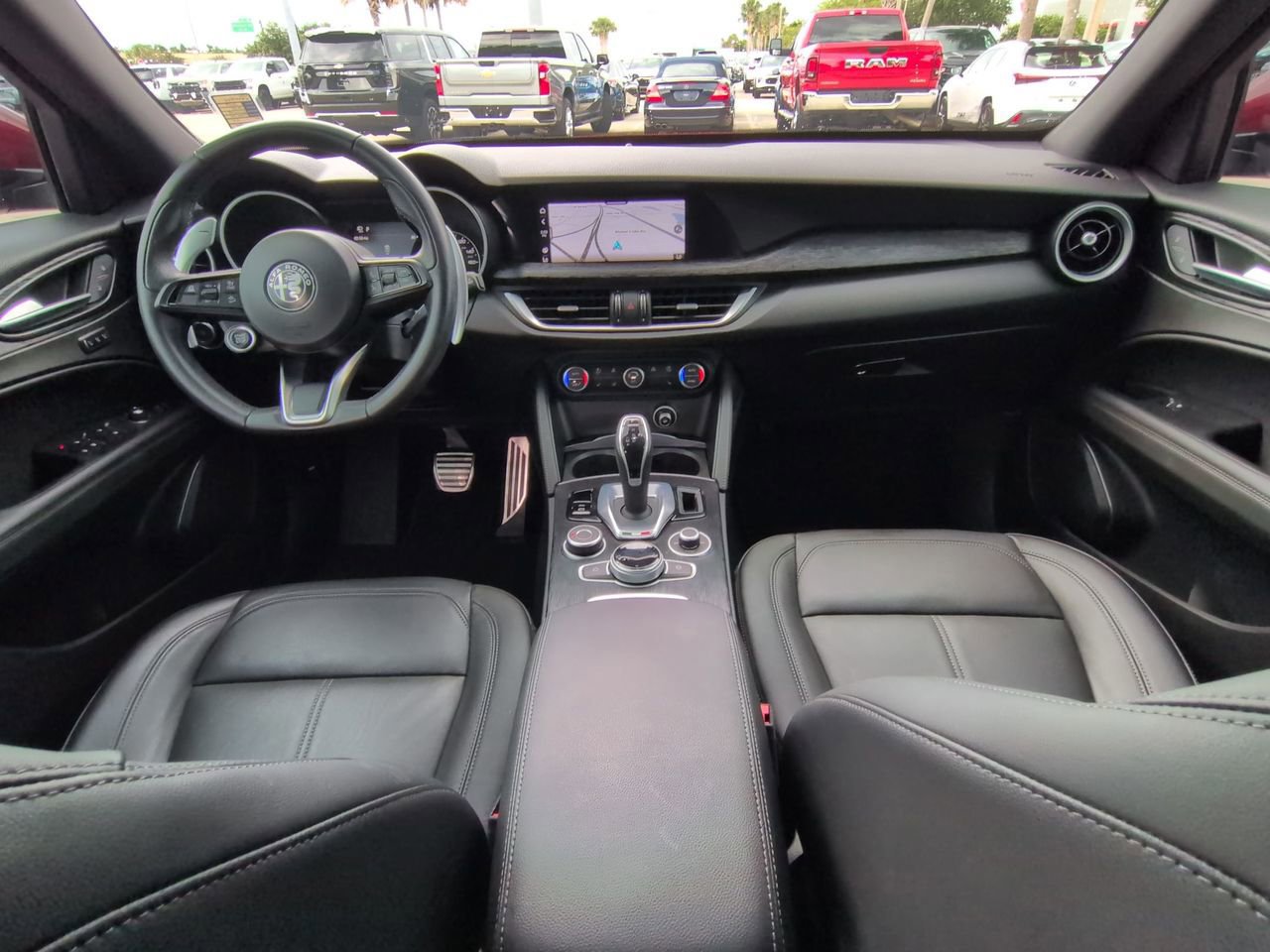 Used 2023 Alfa Romeo Stelvio Sprint RWD image 21