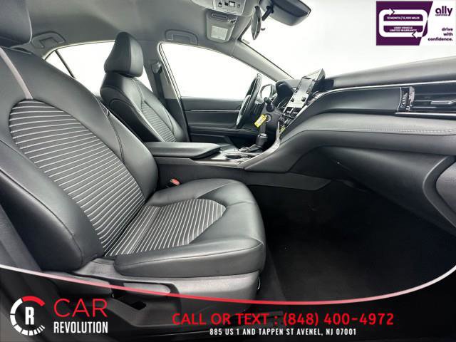 Used 2022 Toyota Camry SE FWD image 46