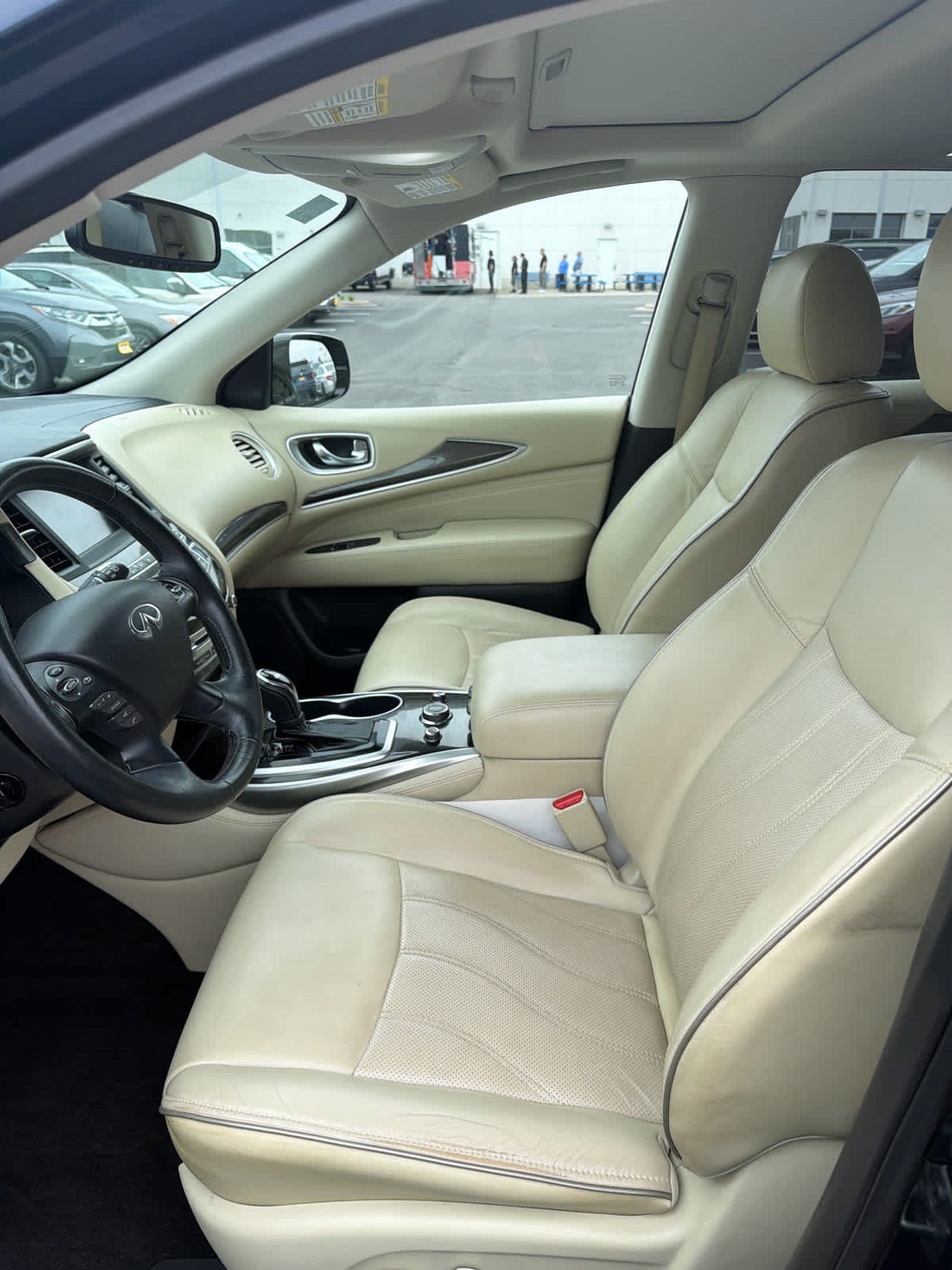 Used 2017 INFINITI QX60 Luxe AWD/4WD image 13