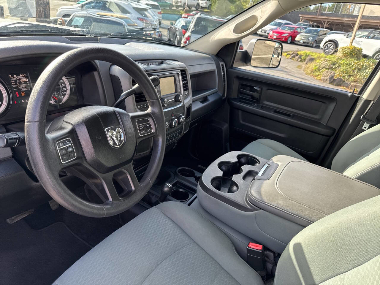 Used 2018 RAM 2500 Tradesman w/ Chrome Appearance Group image 27