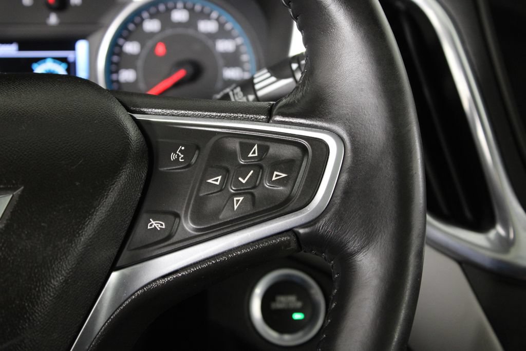 Used 2018 Chevrolet Equinox LT w/ Sun & Infotainment Package FWD image 28