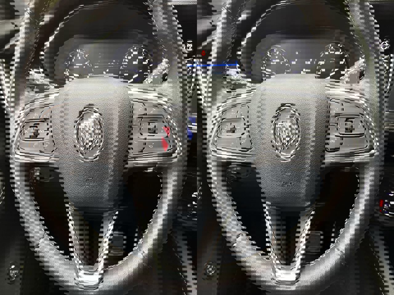 Certified 2023 Buick Envision Preferred w/ Sport Touring Package image 13