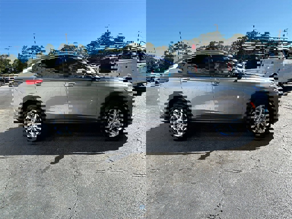 New 2025 Buick Envista Preferred image 5