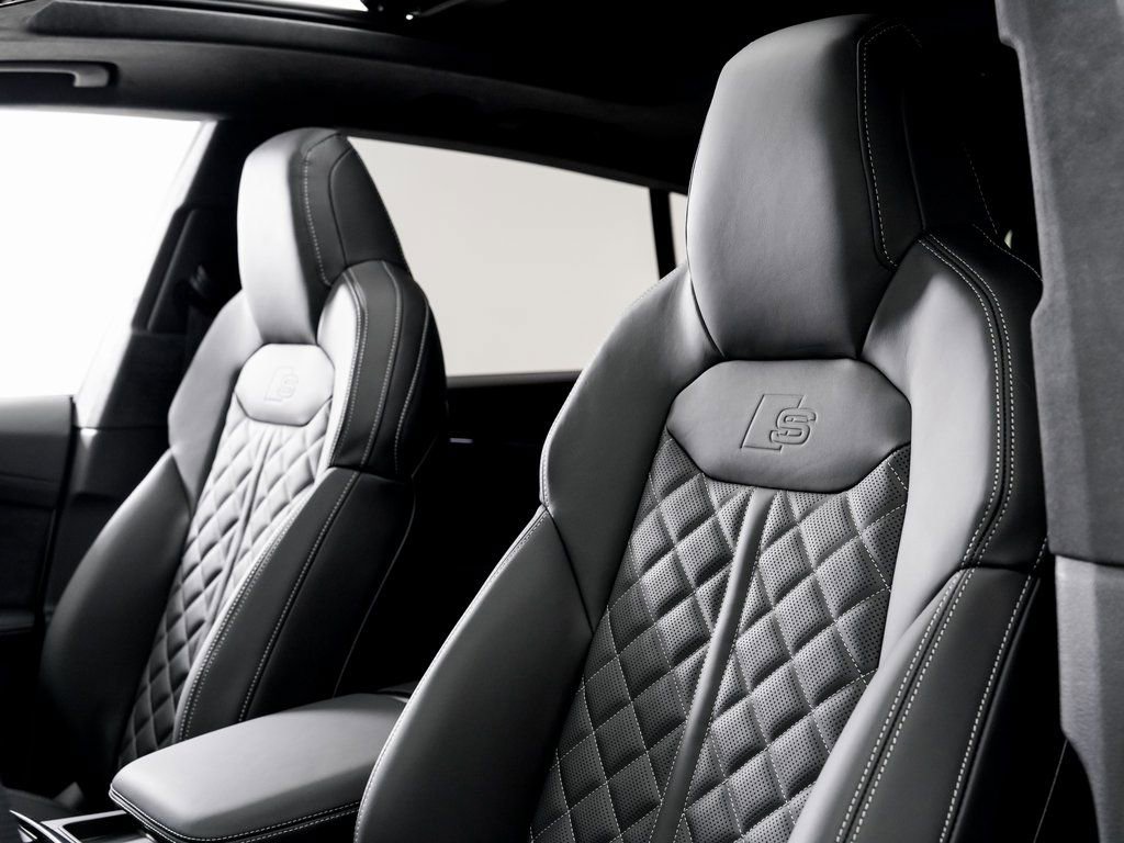 New 2026 Audi SQ8 Prestige image 10