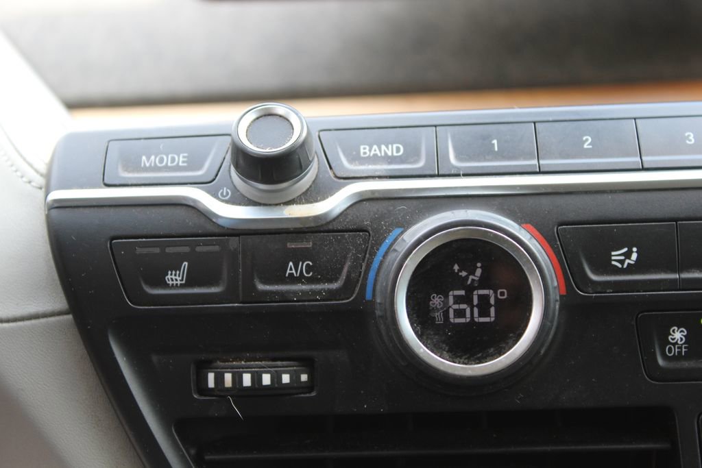 Used 2015 BMW i3 RWD image 22