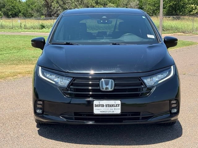Used 2023 Honda Odyssey Sport image 2