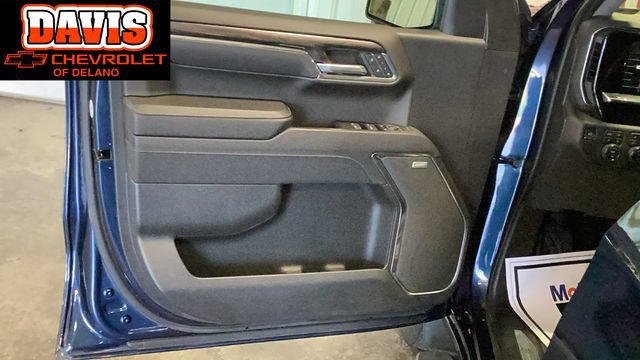 Used 2023 Chevrolet Silverado 1500 LTZ AWD/4WD image 13