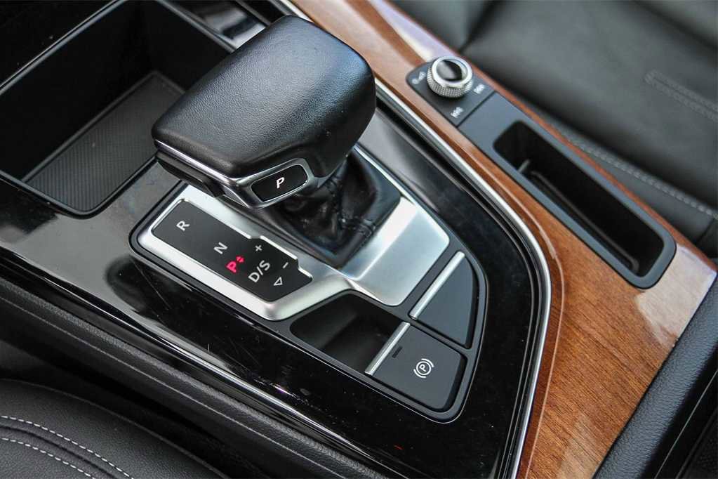 Used 2023 Audi A4 2.0T Premium w/ Convenience Package image 20